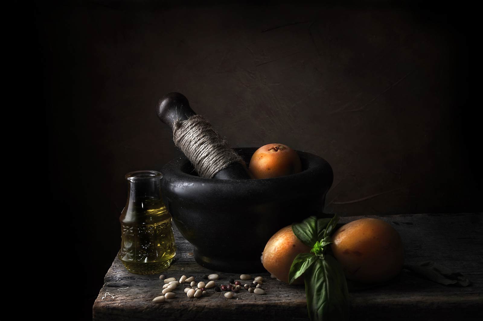 Still-Life pittorico ricetta scomposta pesto di nespole